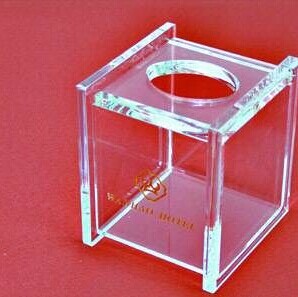 東莞品佳有機玻璃專業制作各類工藝品